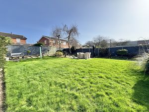 Photo 25- click for photo gallery